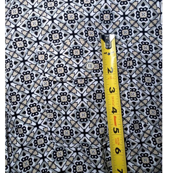 Notations - Women's 3X Button-Up Geometric Print Blouse - Picture 10 of 14